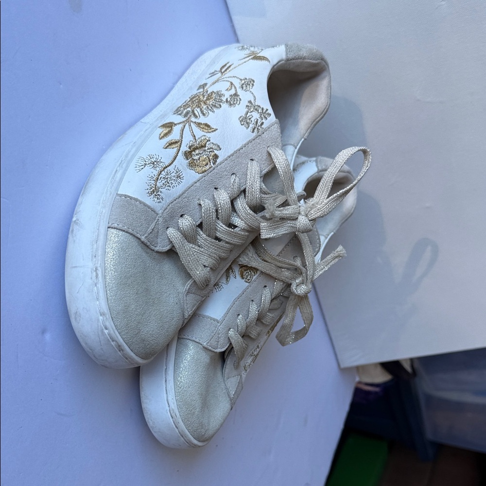 Johnny Was Women's White and Gold Sneakers - Picture 3 of 3